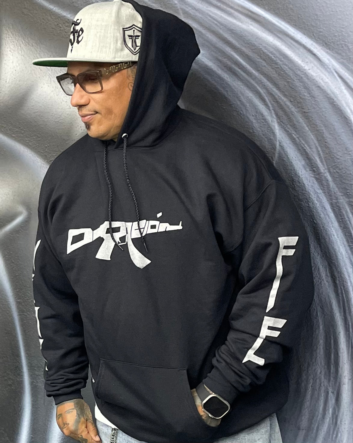 Oración Black hoodie